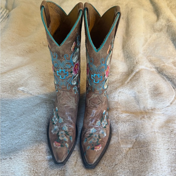 WOMEN'S Cowboy boots- SNIP TOE SZ 6 - Picture 3 of 6